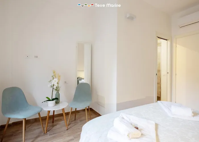 Midtown, Terre Marine 3*
